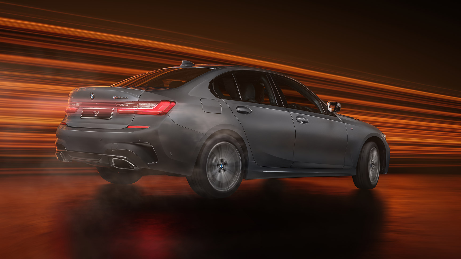 BMW M340i xDrive Double kidney grille BMW M340i xDrive Sedan G20 Sapphire Black metallic close-up view